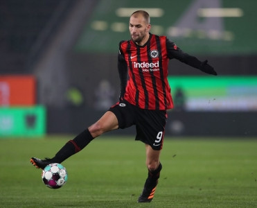 Bas Dost Belçika klubunda