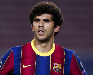 Barselona Alenanı göndərdi