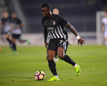 Albaniya klubu Neftçi'dən sərfəli təklif gözləyir