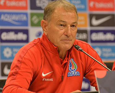 De Byazi: Ehtiyatda nə qədər futbolçumuzun olduğunu bilmirik