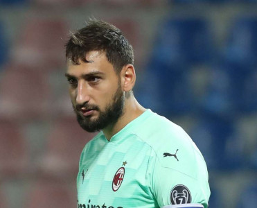 Donnarumma dünyanın ən yaxşı qapıçısıdır - İbrahimoviç