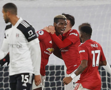 Premyer Liqada Mançesterlərin günü