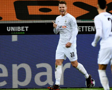 Borussiya duelində 6 qol