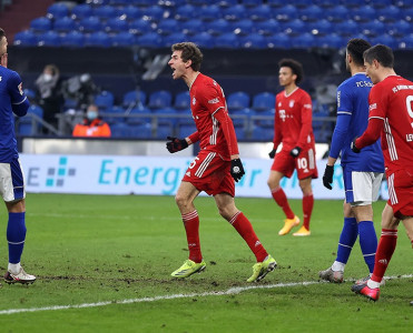 Bavariya 3 xalı 4 qolla qazandı