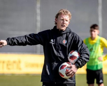 Kuyt Feyenoord'dan ayrıldı