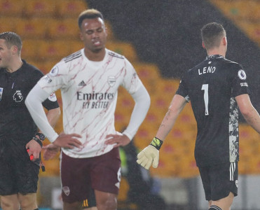 Arsenal uduzdu, Mançester Yunayted'dən darmadağın