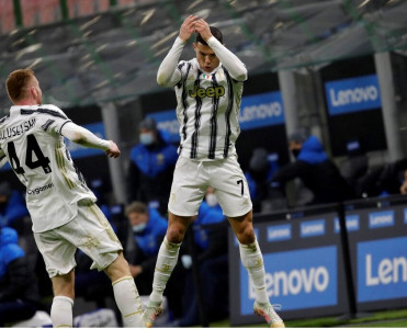 Yuventus Ronaldo ilə yeni müqavilə imzalayır