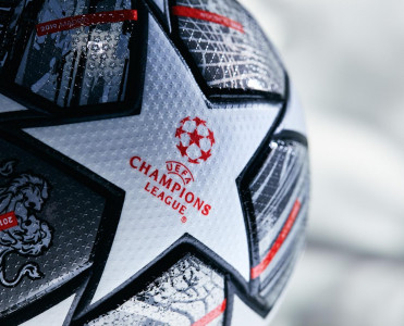 Çempionlar Liqasının yeni topu təqdim olundu