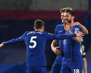 Çelsi'dən inamlı qələbə