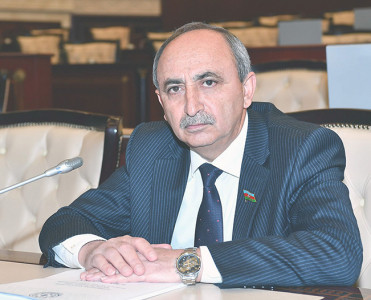 “Qərbi azərbaycanlılar Hadruta, Tuğa, Suqovuşana köçürülsün” – Qaçqınlar Cəmiyyətinin sədri