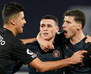 Mançester Siti rekorda imza atdı