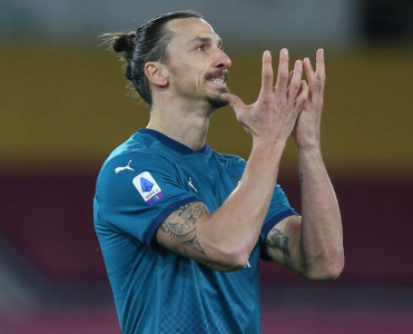 İbrahimoviç Mançester Yunayted'lə hər iki oyunu buraxacaq