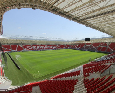 Millimizin Qətərlə matçının yeri dəyişdirildi