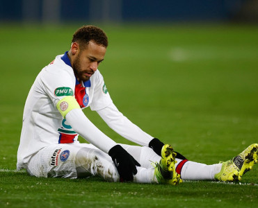 Neymar Barselona ilə cavab matçında da oynamayacaq