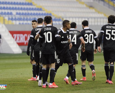 Qarabağ'dan 10 futbolçu milliyə çağrıldı