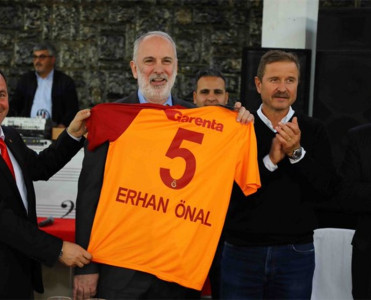 Qalatasaray'ın futbolçusu vəfat etdi
