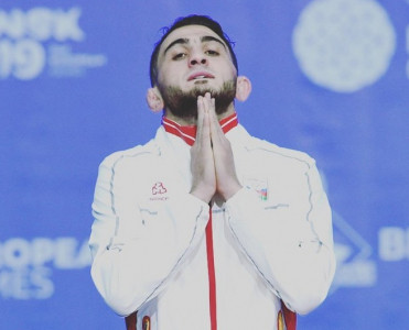 Bu məğlubiyyətdən ən pis olan, ən çox əziyyət çəkən özüməm