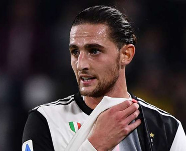 Mançester Siti və Barselona onun üçün hərəkətə keçdi