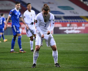 Qrizmann yığmanın tarixinə düşdü