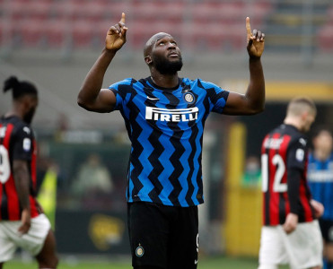 İnter Lukakuya qiymət qoydu