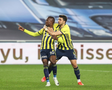 Fənərbaxça'ya 1 qol bəs etdi