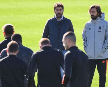 Pirlo klub prezidentinin Alleqri ilə görüşünə münasibət bildirdi