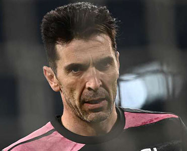 Buffon İtaliyanın başqa bir klubuna keçə bilər