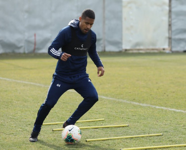 Qarabağ'ın legioneri komanda ilə məşqlərə başladı