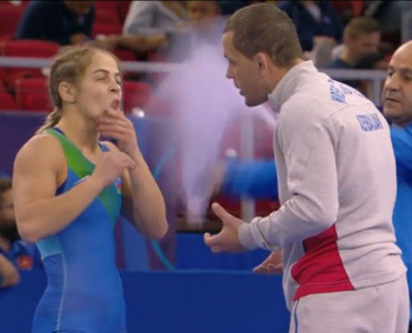 Mariya Stadnik şəxsi məşqçisini dəyişdirdi