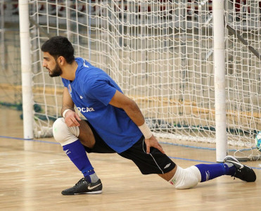 Onların təcrübəsindən faydalanmağa çalışıram