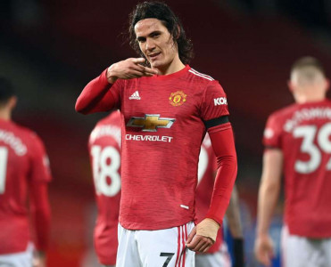 Mançester Yunayted Kavani ilə bağlı qərarını verdi