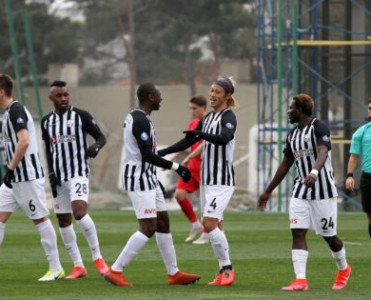 Neftçi'dən darmadağın, Keşlə Sumqayıt'a uduzdu