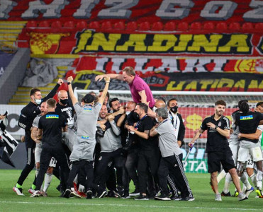 Beşiktaş rəhbərliyinin çempionluq üçün verəcəyi mükafat açıqlandı