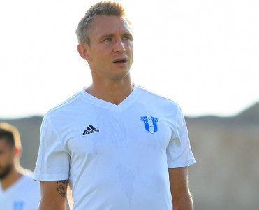 Jezniçak Neftçi ilə matçda Qarabağ'a dəstək oldu