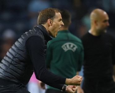 Nə hiss etdiyimi bilmirəm - Tuçel