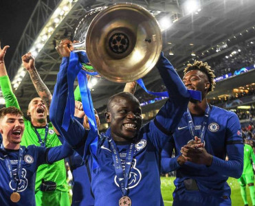 Mançester Siti - Çelsi matçının ən yaxşısı bilindi