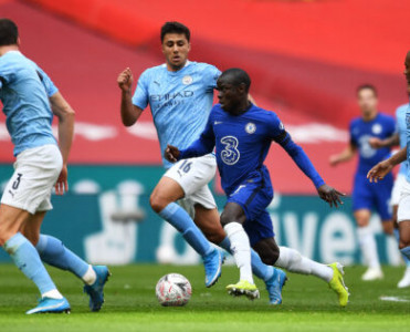 Bu zəfəri birlikdə qazandıq - Kante