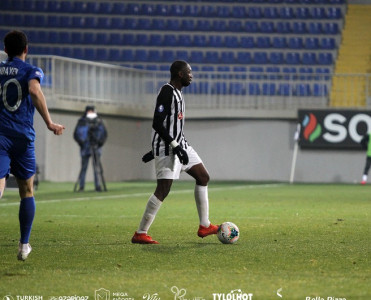 Neftçi daha bir futbolçusu ilə anlaşdı
