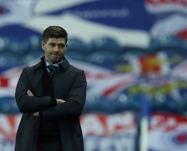 Everton Cerrardı istəyir