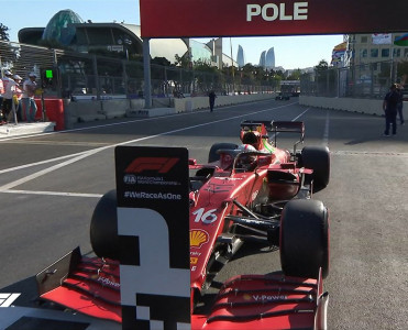 Formula 1: Dövlət himnini qazi səsləndirəcək