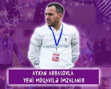 Sumqayıt Ayxan Abbasovla müqaviləni yenilədi