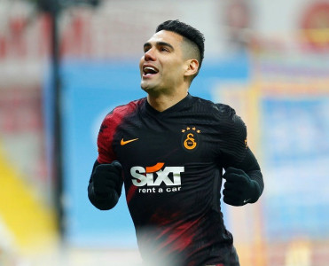 Qalatasaray'ın prezidenti Falkaonun transferinə görə peşmandır