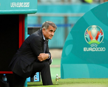 Məyusuq, çünki bu turniri uzun müddət gözləyirdik - Şenol Güneş