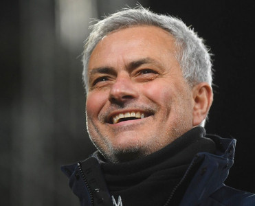 Mənim üçün turnirin favoriti Fransadır - Mourinyo