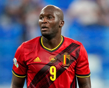 Məncə Ronaldo da məni qısqanır - Lukaku