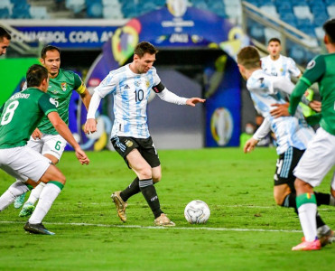 Messi Argentina millisində yeni rekorda imza atdı