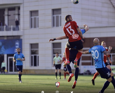 Albaniyalıyam deyəndə Aqollinin adı çəkilir