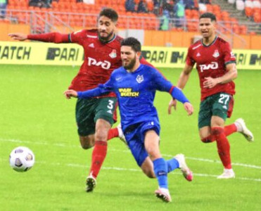 Azərbaycanlı futbolçu Rusiyada klubunu dəyişdi