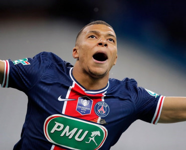 Mbappe PSJ ilə bağlı qərarını verdi