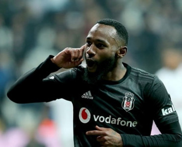 Neftçi'nin rəqibi Beşiktaş'ın futbolçusu ilə danışıq aparır